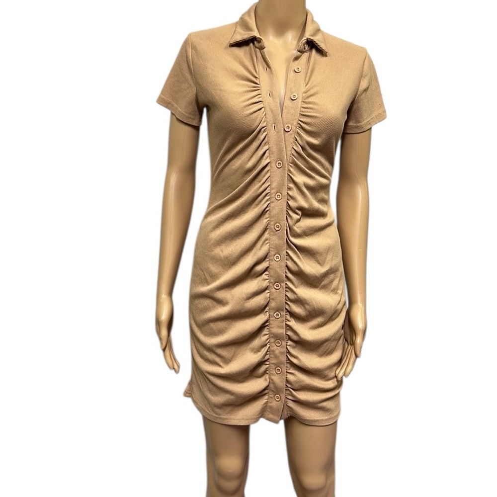 Lyaner Tan Ruched Bodycon Ribbed V Neck Button Front Short Sleeve Mini Dress M